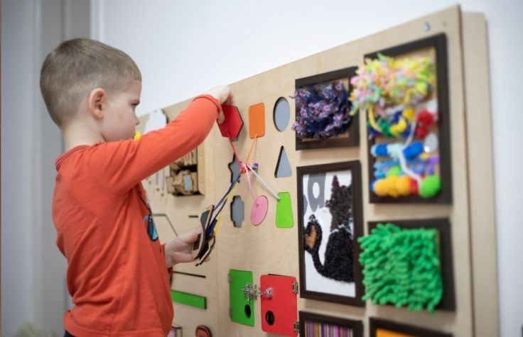 DNA tandem repeats implicated in autism spectrum disorder